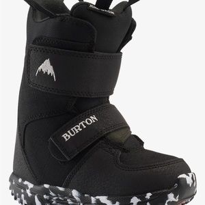 Burton Kids size 8C black Mini Grom boots.